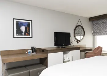 Hampton Inn Cincinnati Airport South hotel thumbnail 3