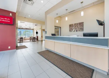 Red Roof Inn Columbus - Grove City hotel thumbnail 8