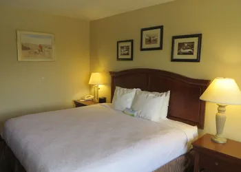 Days Inn by Wyndham Columbus Airport hotel thumbnail 8