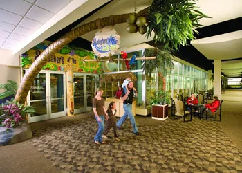Canad Inns Destination Center Grand Forks hotel thumbnail 5