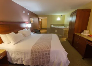 Canad Inns Destination Center Grand Forks hotel thumbnail 8