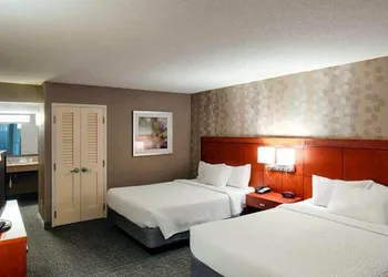 The Columbus Hilliard Hotel hotel thumbnail 3