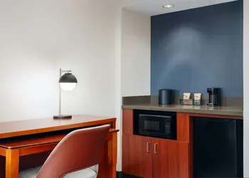 Courtyard by Marriott Columbus Worthington hotel thumbnail 6
