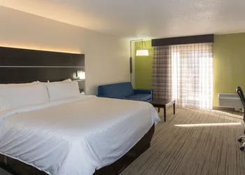Holiday Inn Express Columbus Downtown by IHG hotel thumbnail 2