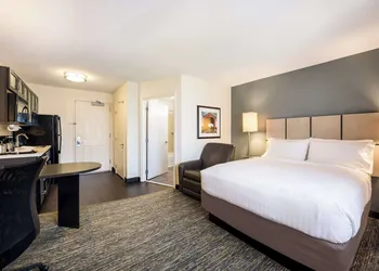 Sonesta Simply Suites Columbus Airport Gahanna hotel thumbnail 8