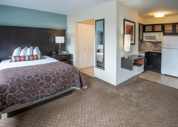 Staybridge Suites Columbus-Airport by IHG hotel thumbnail 7