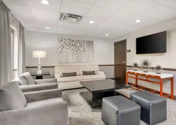 Best Western Suites hotel thumbnail 2