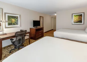 Hilton Garden Inn Pittsburgh University Place hotel thumbnail 7