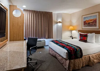 Inn at Santa Fe, SureStay Collection by Best Western hotel thumbnail 5