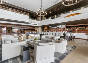 Grand Geneva Resort & Spa hotel thumbnail 2