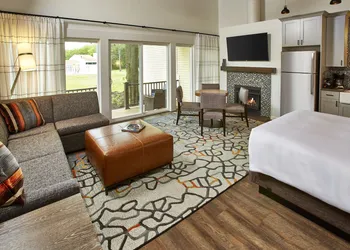 Grand Geneva Resort & Spa hotel thumbnail 5