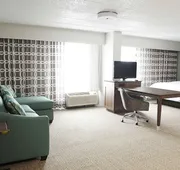 DoubleTree by Hilton Sterling - Dulles Airport hotel detail image 5