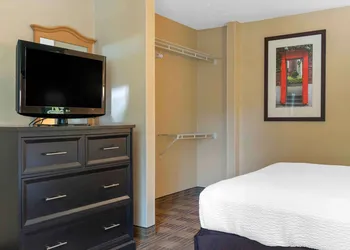 Extended Stay America Suites Sacramento South Natomas hotel thumbnail 8