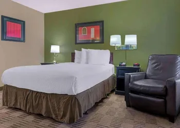 Studio 6 Extended Stay Sacramento Arden Way CA hotel thumbnail 3