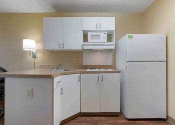 Extended Stay America Suites Sacramento White Rock Rd hotel thumbnail 8