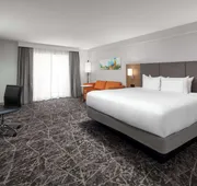 DoubleTree by Hilton Sacramento hotel detail image 4