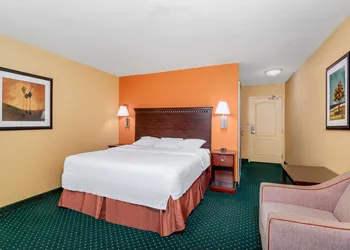 Hampton Inn & Suites Sacramento-Elk Grove Laguna I-5 hotel thumbnail 5