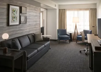 Residence Inn by Marriott Sacramento Downtown at Capitol Park hotel thumbnail 6