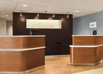 Courtyard by Marriott Roseville hotel thumbnail 2
