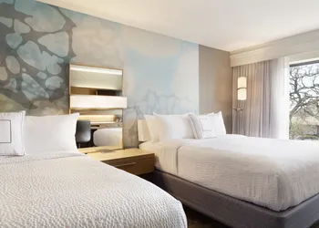Courtyard by Marriott Roseville hotel thumbnail 5