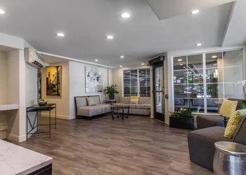 Inn Off Capitol Park, an Ascend Collection Hotel hotel thumbnail 3