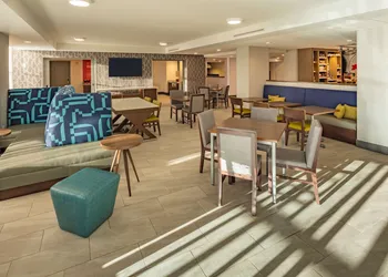 Hampton Inn Asheville-Tunnel Rd. hotel thumbnail 2