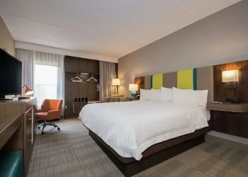 Hampton Inn Brevard hotel thumbnail 5