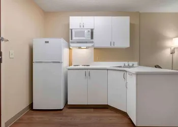 Extended Stay America Suites Santa Rosa North hotel thumbnail 7