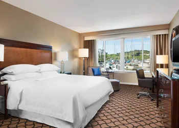 Sheraton Sonoma Wine Country Petaluma hotel thumbnail 4