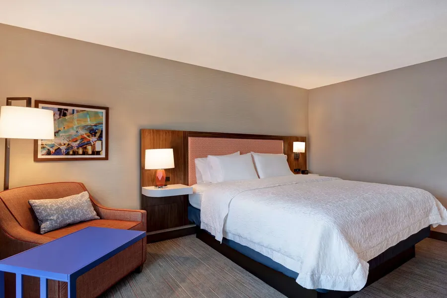 Hampton Inn & Suites Rohnert Park - Sonoma County hotel detail image 6