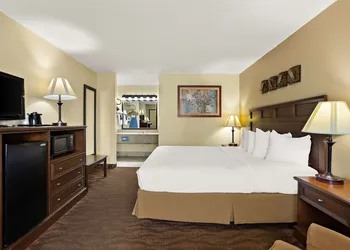 Best Western Center Pointe Inn hotel thumbnail 5