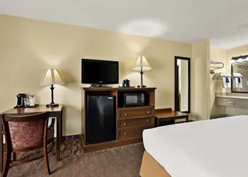 Best Western Center Pointe Inn hotel thumbnail 7