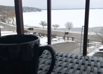 Harbor Shores on Lake Geneva hotel thumbnail 5