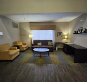 SureStay by Best Western Summerville Flowertown hotel detail image 5