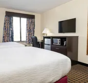 Baymont Inn & Suites by Wyndham Mukwonago hotel detail image 3