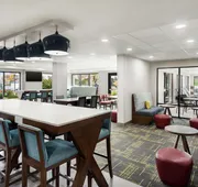 Hampton Inn Milwaukee/Brookfield hotel detail image 4