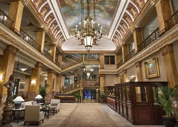 The Pfister Hotel hotel thumbnail 6