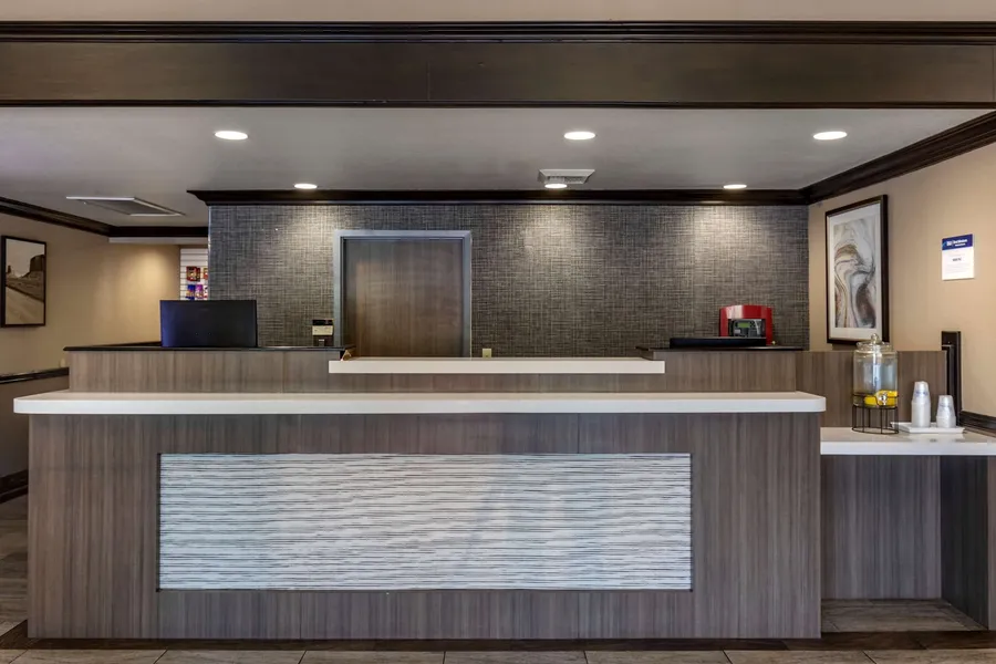 Best Western Plus Las Vegas West hotel detail image 2