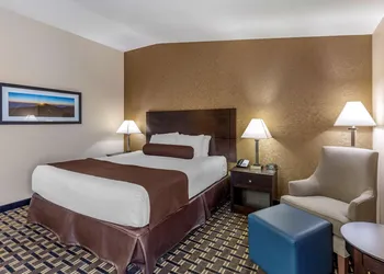 Best Western Plus Las Vegas West hotel thumbnail 8