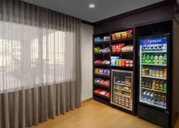 Fairfield by Marriott Inn & Suites Las Vegas Stadium Area hotel thumbnail 5