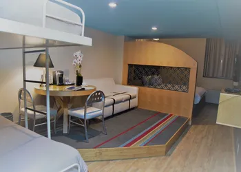 TRYP by Wyndham New York City Times Square / Midtown hotel thumbnail 6