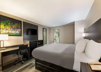 Quality Inn & Suites Altamonte Springs Orlando-North hotel thumbnail 7