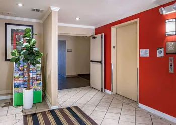 Extended Stay America Suites Orlando Altamonte Springs hotel thumbnail 4