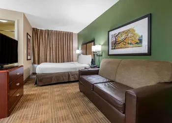 Extended Stay America Suites Orlando Southpark Commodity Cir hotel thumbnail 7