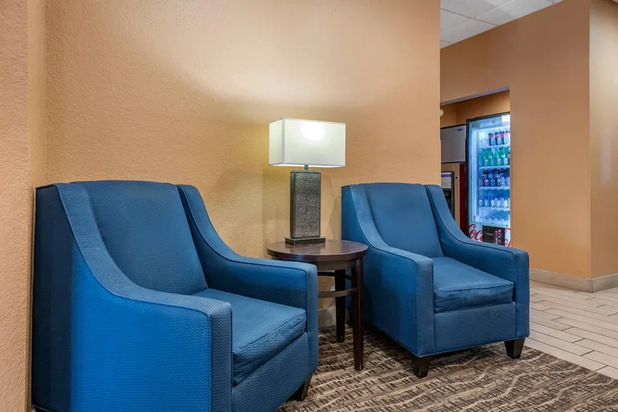 Comfort Inn & Suites Orlando North hotel detail image 2