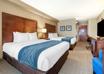 Comfort Inn & Suites Orlando North hotel thumbnail 4