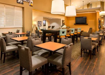 Hampton Inn & Suites Orlando/East UCF Area hotel thumbnail 2