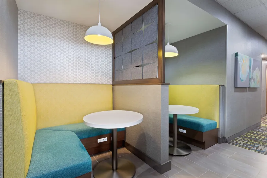 Hampton Inn & Suites Orlando Intl Dr N hotel detail image 2