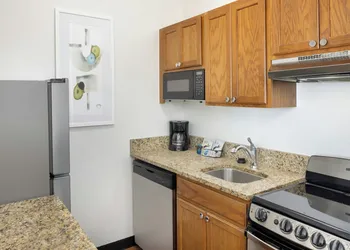 TownePlace Suites by Marriott Orlando East/UCF Area hotel thumbnail 6