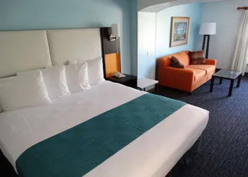 Best Western Plus Orlando Lake Buena Vista South Inn & Suites hotel thumbnail 6